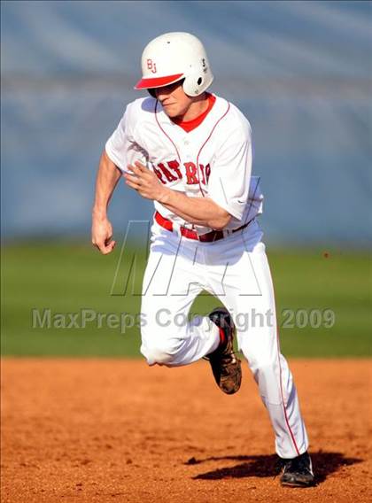 Thumbnail 2 in Jones vs. Sparkman photogallery.