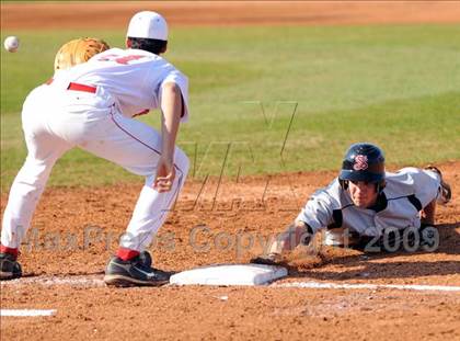 Thumbnail 3 in Jones vs. Sparkman photogallery.