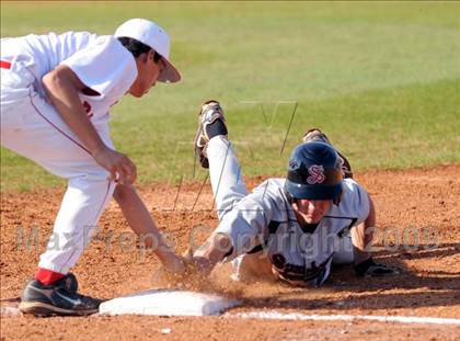 Thumbnail 2 in Jones vs. Sparkman photogallery.