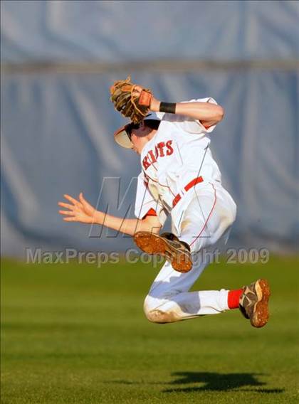 Thumbnail 2 in Jones vs. Sparkman photogallery.