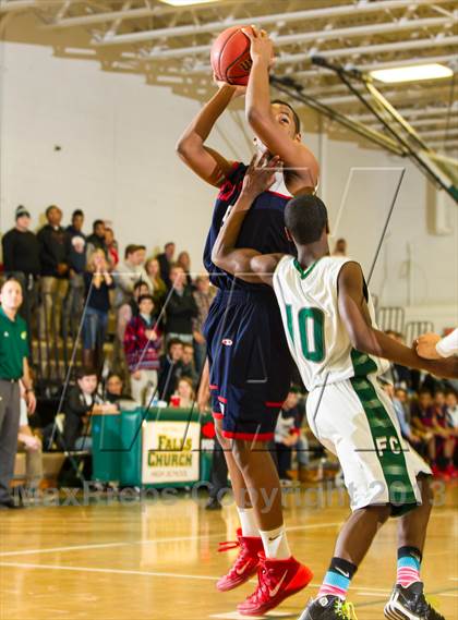 Thumbnail 3 in Stuart vs Falls Church (Joe Cascio Holiday Classic) photogallery.