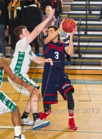 Thumbnail 2 in Stuart vs Falls Church (Joe Cascio Holiday Classic) photogallery.