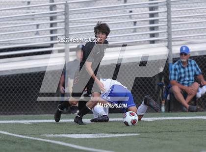 Thumbnail 3 in Fremont vs. Weber (UHSAA 6A Semifinal) photogallery.