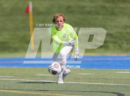 Thumbnail 1 in Fremont vs. Weber (UHSAA 6A Semifinal) photogallery.