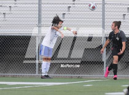 Thumbnail 3 in Fremont vs. Weber (UHSAA 6A Semifinal) photogallery.