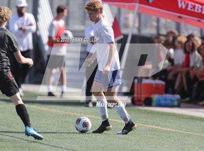 Thumbnail 3 in Fremont vs. Weber (UHSAA 6A Semifinal) photogallery.