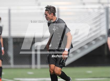 Thumbnail 2 in Fremont vs. Weber (UHSAA 6A Semifinal) photogallery.