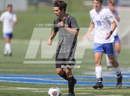 Thumbnail 2 in Fremont vs. Weber (UHSAA 6A Semifinal) photogallery.