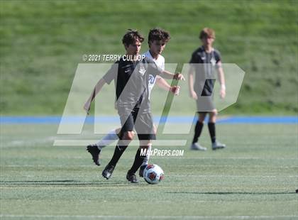 Thumbnail 1 in Fremont vs. Weber (UHSAA 6A Semifinal) photogallery.