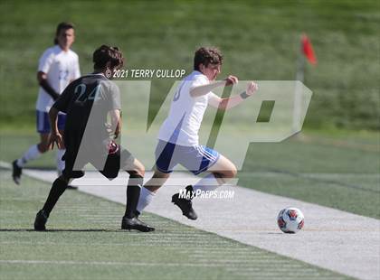 Thumbnail 2 in Fremont vs. Weber (UHSAA 6A Semifinal) photogallery.
