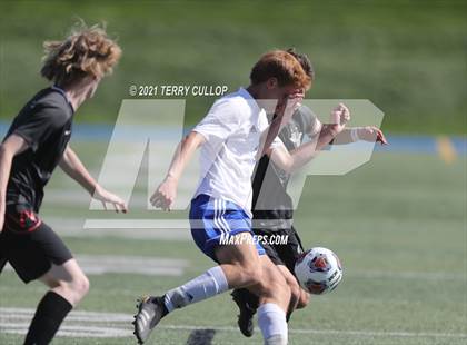 Thumbnail 2 in Fremont vs. Weber (UHSAA 6A Semifinal) photogallery.