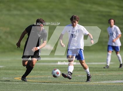 Thumbnail 1 in Fremont vs. Weber (UHSAA 6A Semifinal) photogallery.