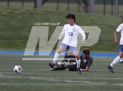 Thumbnail 3 in Fremont vs. Weber (UHSAA 6A Semifinal) photogallery.