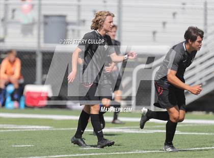 Thumbnail 1 in Fremont vs. Weber (UHSAA 6A Semifinal) photogallery.