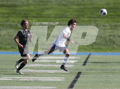 Thumbnail 3 in Fremont vs. Weber (UHSAA 6A Semifinal) photogallery.