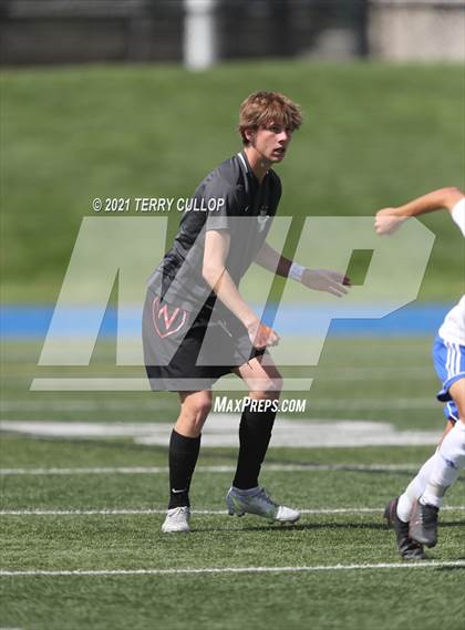 Thumbnail 1 in Fremont vs. Weber (UHSAA 6A Semifinal) photogallery.