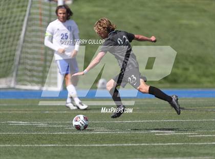 Thumbnail 3 in Fremont vs. Weber (UHSAA 6A Semifinal) photogallery.