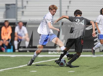 Thumbnail 1 in Fremont vs. Weber (UHSAA 6A Semifinal) photogallery.