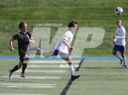 Thumbnail 1 in Fremont vs. Weber (UHSAA 6A Semifinal) photogallery.