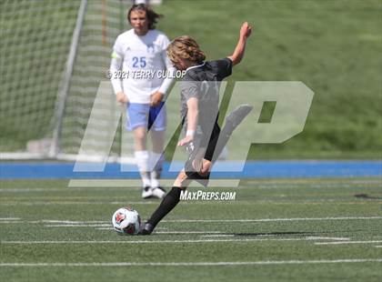 Thumbnail 2 in Fremont vs. Weber (UHSAA 6A Semifinal) photogallery.