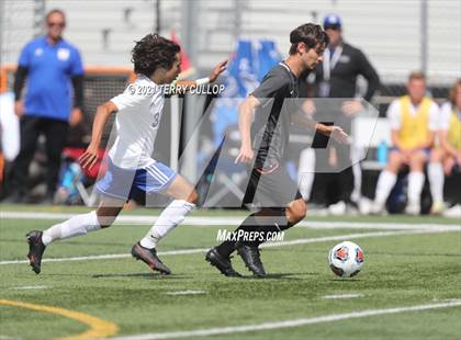 Thumbnail 2 in Fremont vs. Weber (UHSAA 6A Semifinal) photogallery.