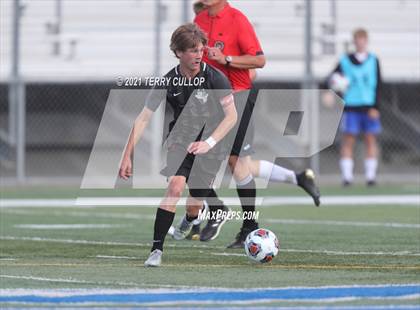 Thumbnail 1 in Fremont vs. Weber (UHSAA 6A Semifinal) photogallery.