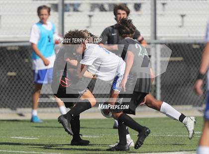 Thumbnail 1 in Fremont vs. Weber (UHSAA 6A Semifinal) photogallery.