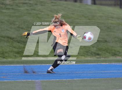 Thumbnail 1 in Fremont vs. Weber (UHSAA 6A Semifinal) photogallery.
