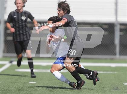 Thumbnail 1 in Fremont vs. Weber (UHSAA 6A Semifinal) photogallery.