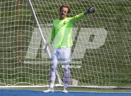 Thumbnail 1 in Fremont vs. Weber (UHSAA 6A Semifinal) photogallery.