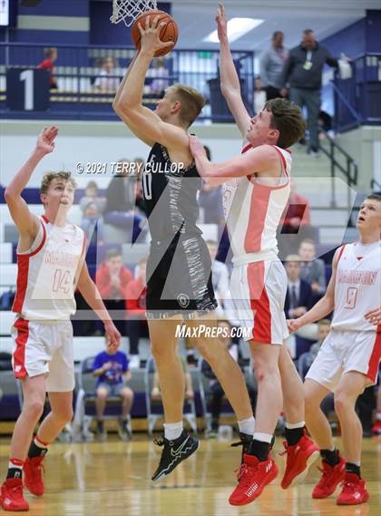 Thumbnail 1 in Maple Mountain vs. Madison (Charger Tournament of Champions) photogallery.