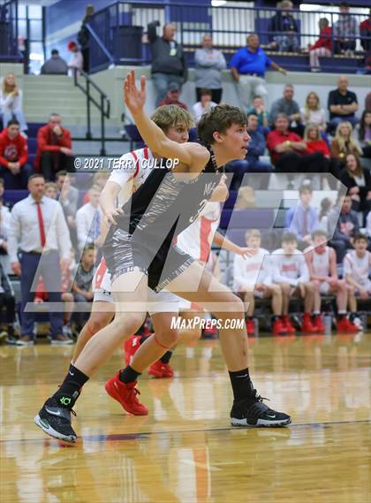 Thumbnail 2 in Maple Mountain vs. Madison (Charger Tournament of Champions) photogallery.