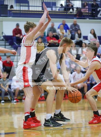 Thumbnail 2 in Maple Mountain vs. Madison (Charger Tournament of Champions) photogallery.