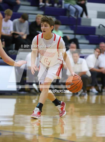 Thumbnail 3 in Maple Mountain vs. Madison (Charger Tournament of Champions) photogallery.