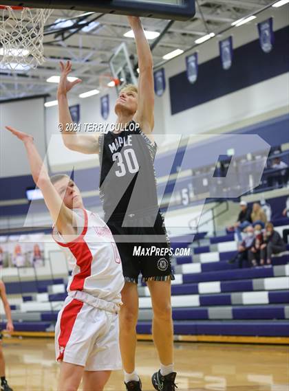 Thumbnail 1 in Maple Mountain vs. Madison (Charger Tournament of Champions) photogallery.