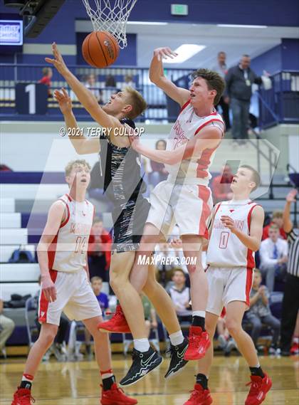 Thumbnail 2 in Maple Mountain vs. Madison (Charger Tournament of Champions) photogallery.