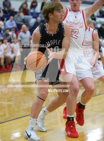 Thumbnail 1 in Maple Mountain vs. Madison (Charger Tournament of Champions) photogallery.