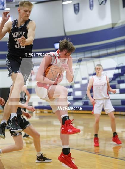 Thumbnail 3 in Maple Mountain vs. Madison (Charger Tournament of Champions) photogallery.