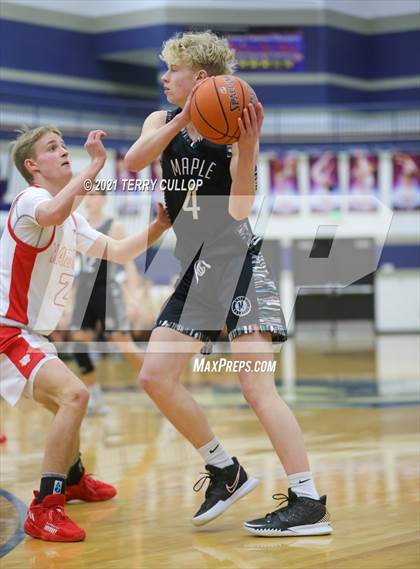 Thumbnail 1 in Maple Mountain vs. Madison (Charger Tournament of Champions) photogallery.