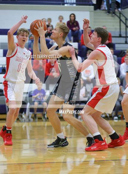 Thumbnail 2 in Maple Mountain vs. Madison (Charger Tournament of Champions) photogallery.
