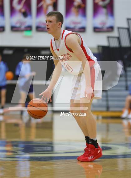 Thumbnail 2 in Maple Mountain vs. Madison (Charger Tournament of Champions) photogallery.
