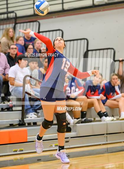 Thumbnail 3 in Deerfield vs. Sublette photogallery.
