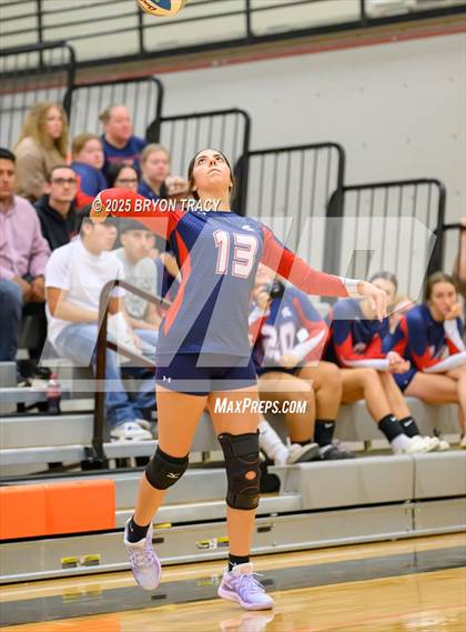 Thumbnail 2 in Deerfield vs. Sublette photogallery.