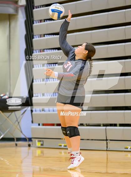 Thumbnail 2 in Deerfield vs. Sublette photogallery.