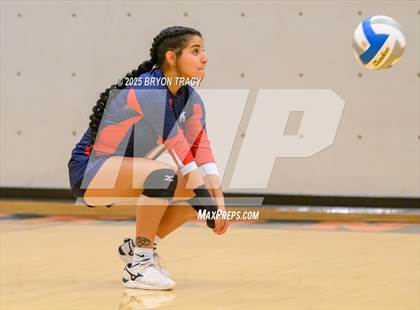 Thumbnail 2 in Deerfield vs. Sublette photogallery.