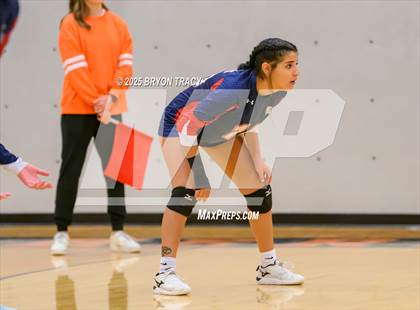 Thumbnail 1 in Deerfield vs. Sublette photogallery.