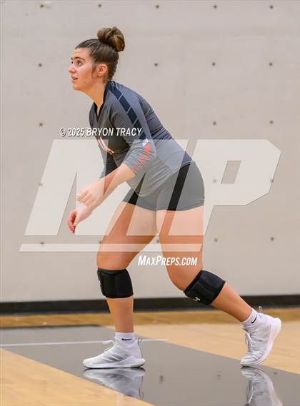 Thumbnail 2 in Deerfield vs. Sublette photogallery.