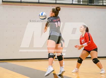 Thumbnail 3 in Deerfield vs. Sublette photogallery.