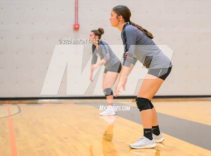 Thumbnail 2 in Deerfield vs. Sublette photogallery.