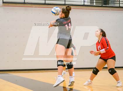 Thumbnail 1 in Deerfield vs. Sublette photogallery.